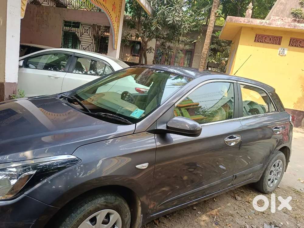 Hyundai I20 Magna 2018 Petrol Car Is Good Condition
