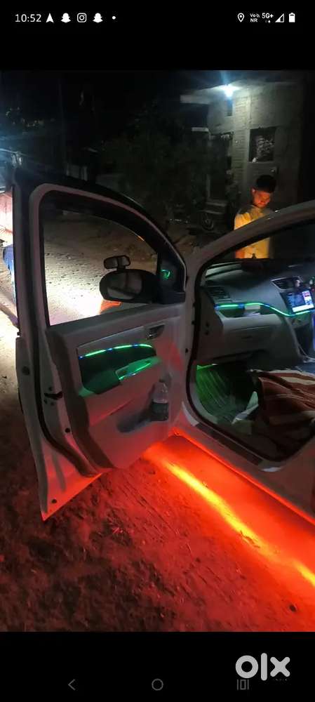 Jbl Sound Ufar 35000₹
Lighting 2 Year Gyaranti Lighting Price 250