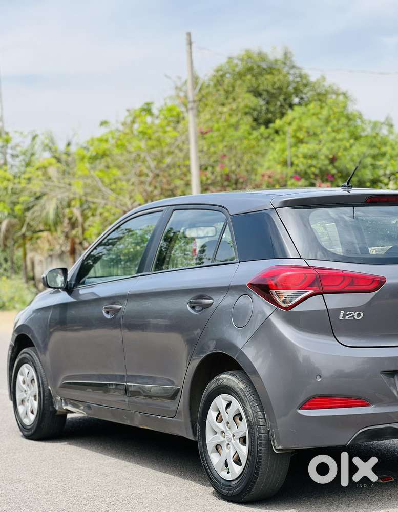 Hyundai I20 Sportz 1.2 Bs-iv, 2017, Petrol