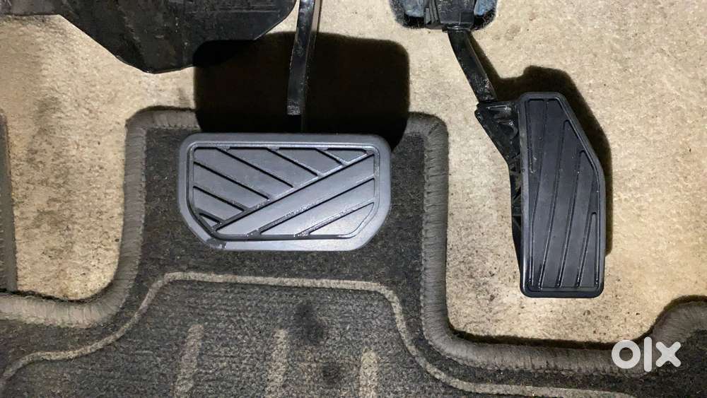 Maruti Suzuki Ertiga 2018-2022 1.4 Vxi Shvs At, 2021, Petrol