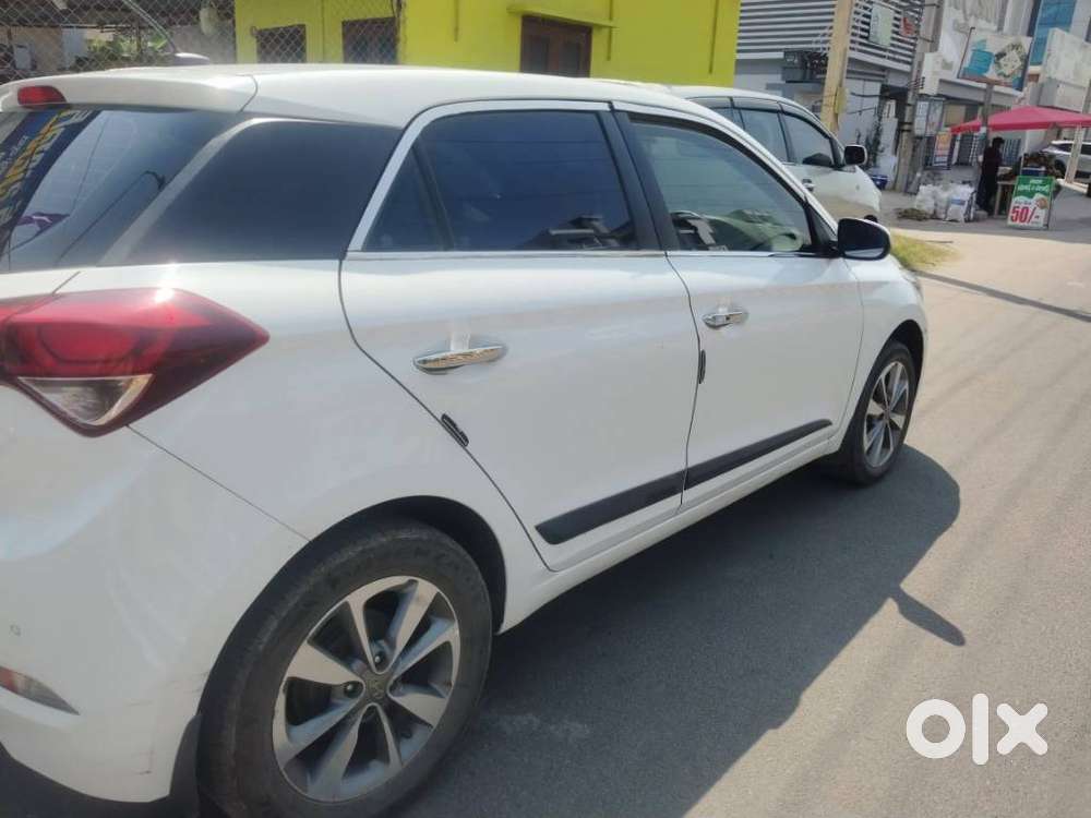 Hyundai I20 Petrol Asta, 2015, Petrol