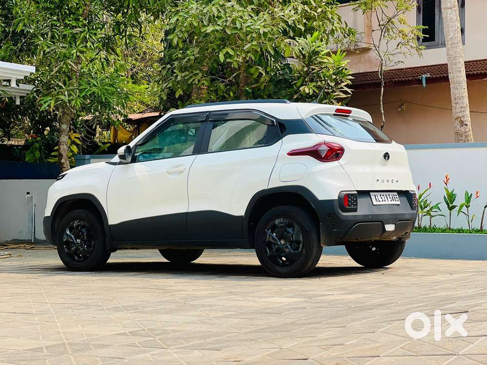 Tata Punch 1.2 Rhythm 2024
