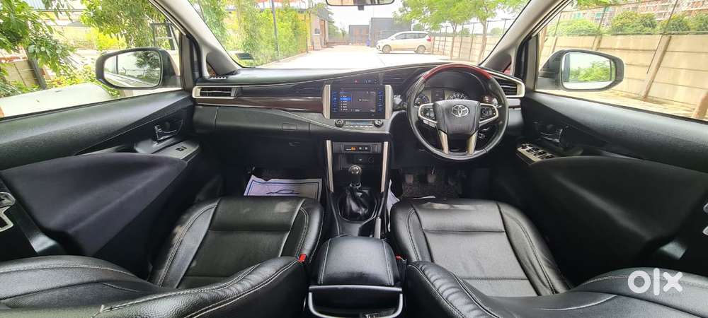 Toyota Innova Crysta 2.4 Vx Mt 8s, 2019, Diesel