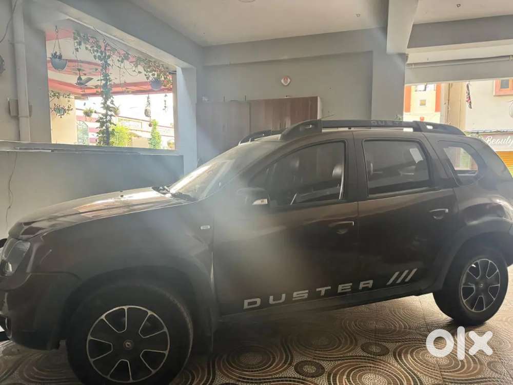 Renault Duster Petrol 2017 Car