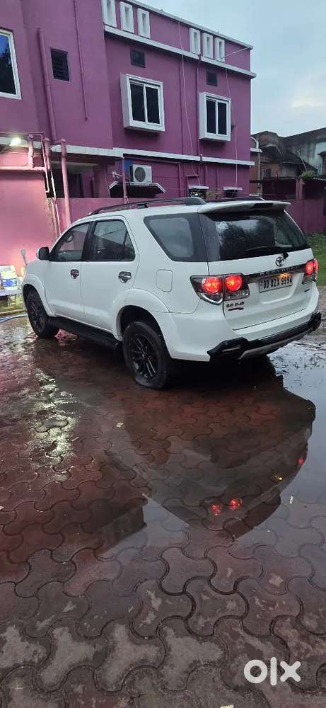 Toyota Fortuner 2015 Diesel Well Maintained