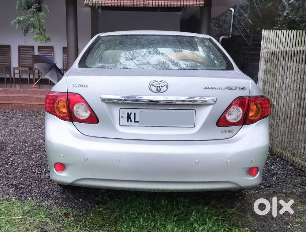 Orginal Kerala Toyota Corolla Altis Well Maintained