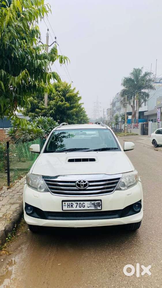 Toyota Fortuner 3.0 4x2 Mt, 2013, Diesel