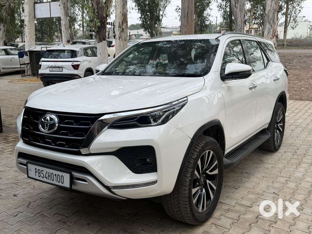 Toyota Fortuner 3.0 4x2 Automatic, 2022, Diesel