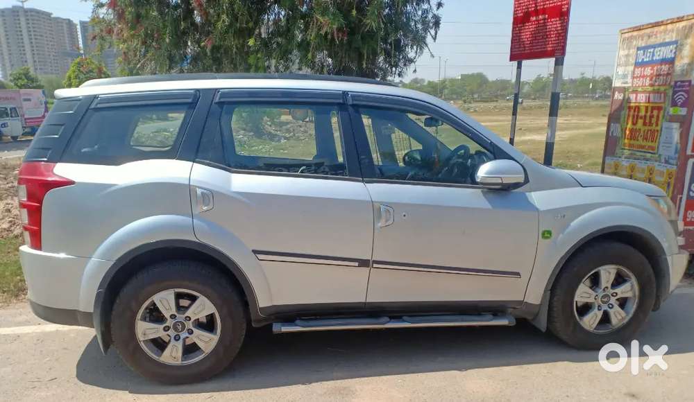 Mahindra Xuv500 Manual 2015- 3rd Owner Transferred Within Family