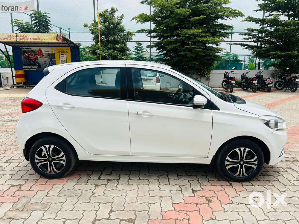 Tata Tiago 1.2 Revotron Xt, 2019, Petrol