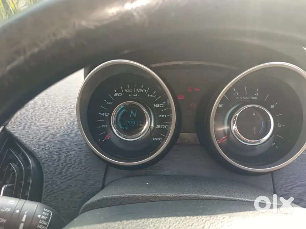 Mahindra Xuv500 2019 Diesel 130000 Km Driven. Good Condition