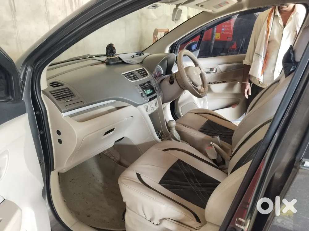 Maruti Suzuki Ertiga 2016 Diesel 130000 Km Driven