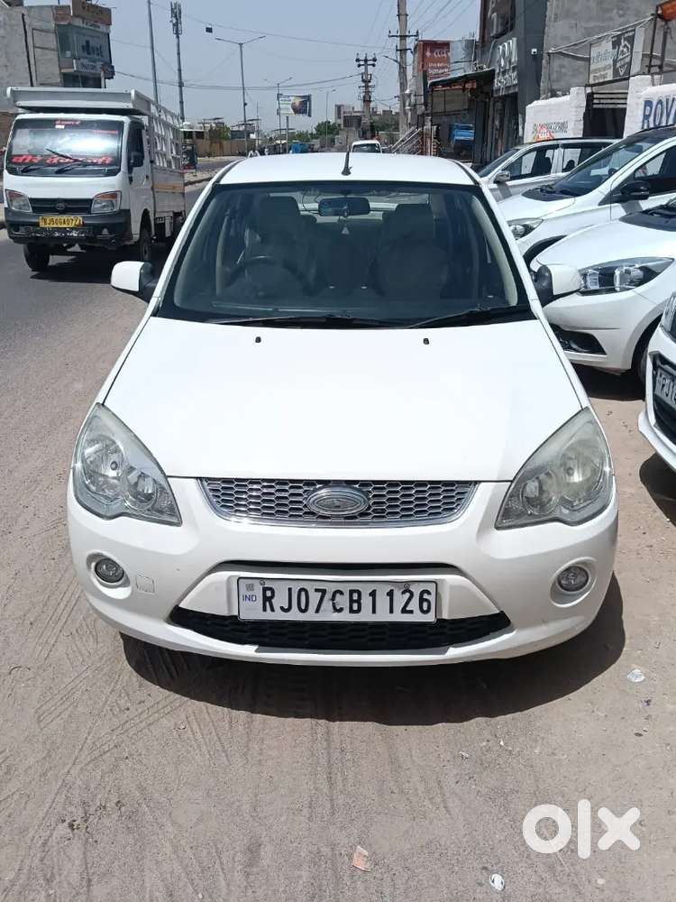 Ford Fiesta Classic 2013 Titanium
