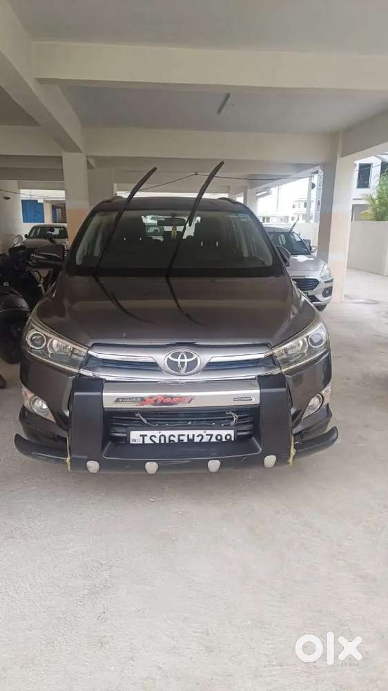 Toyota Innova Crysta 2018 Diesel Manual