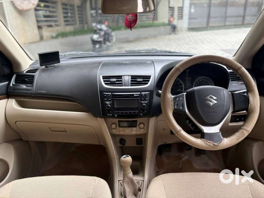 Maruti Suzuki Swift Dzire Zxi 1.2, 2015, Petrol