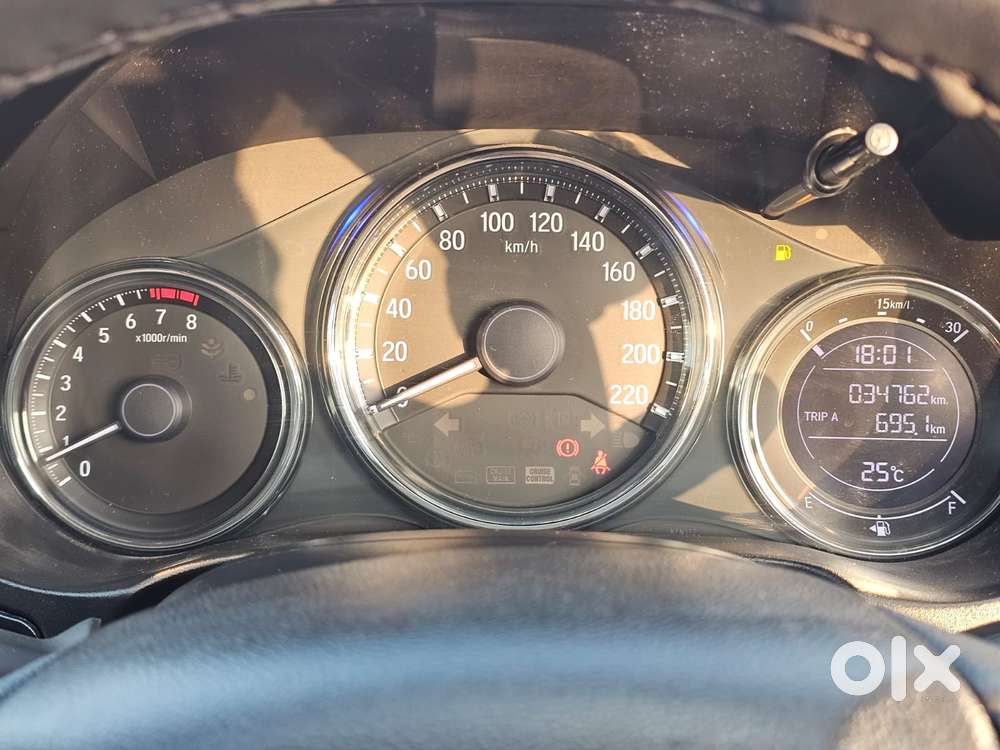 Honda City 1.5 V Cvt I-vtec Mt, 2021, Petrol