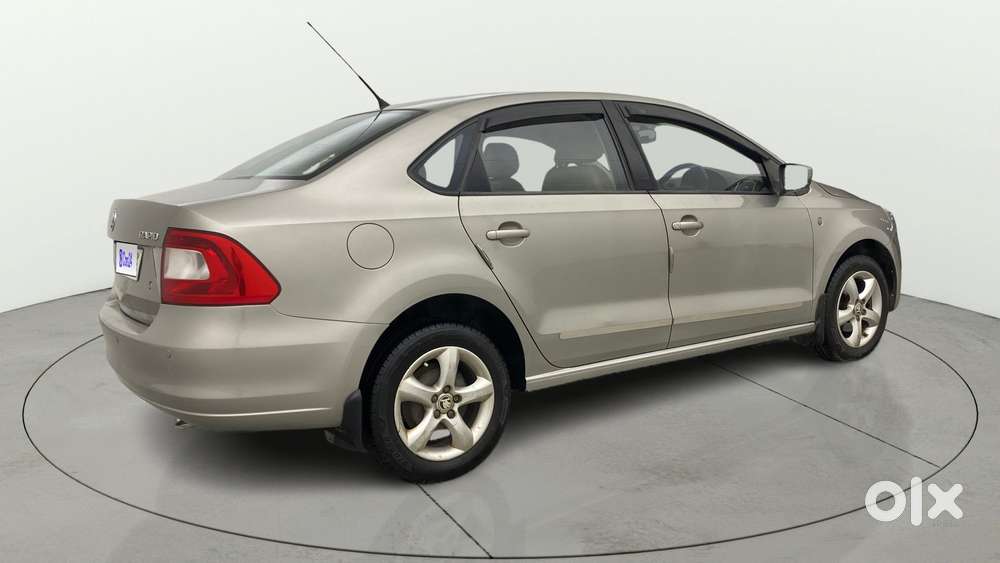 Skoda Rapid 2011-2013 1.6 Mpi Elegance, 2013, Petrol