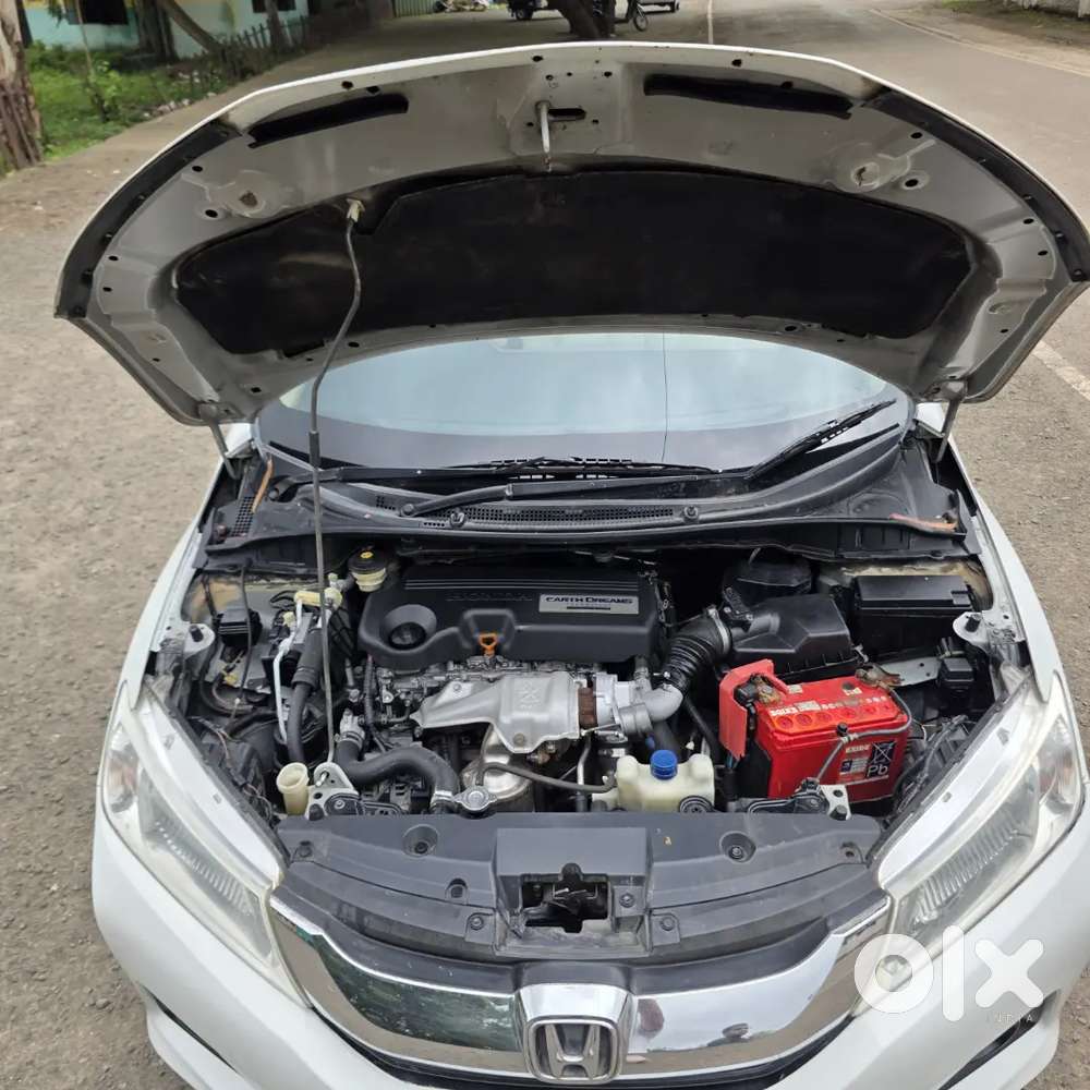 Honda City V Diesel 2015 Top Variant.