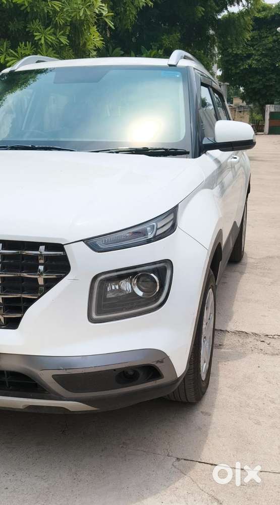 Hyundai Venue S Plus Mt 1.2 Kappa, 2022, Petrol