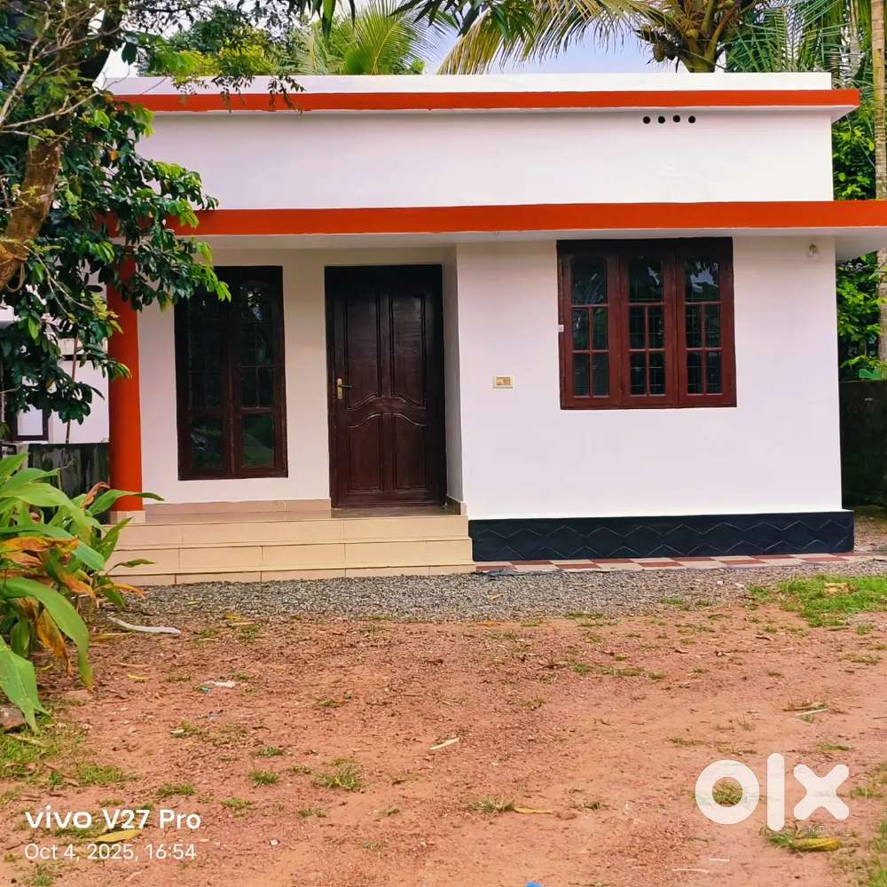 # FAMILY - 2BHK INDEPENDENT HOUSE FOR RENT KUZHIVELIPADY - For Rent ...