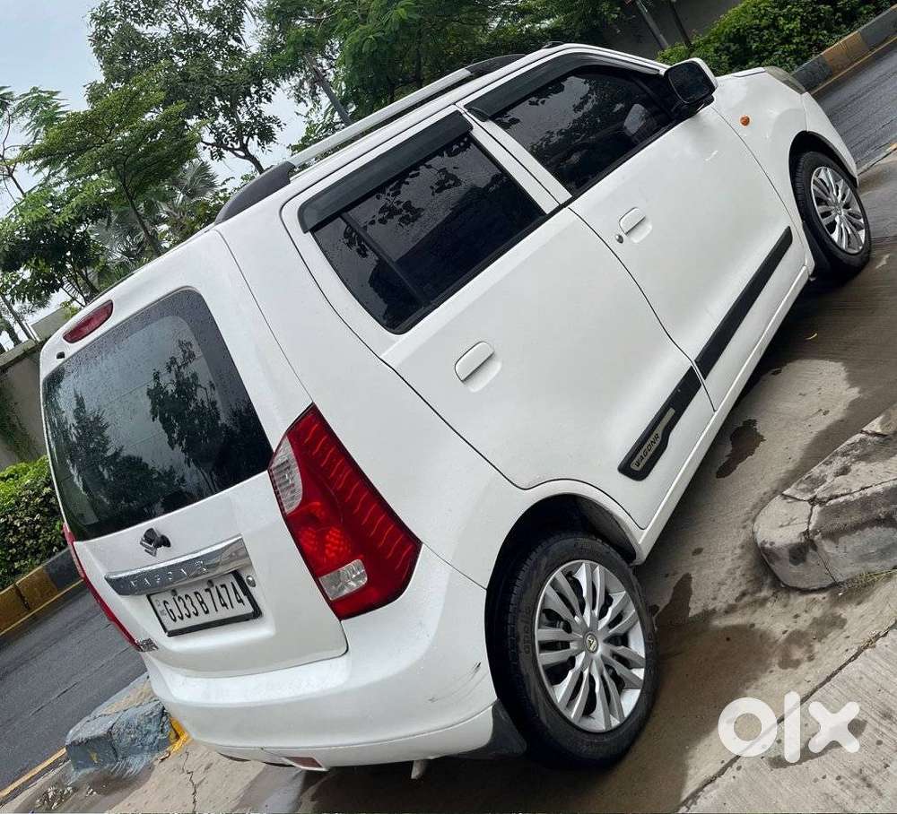 Maruti Suzuki Wagon R Vxi Bs Iv, 2015, Cng & Hybrids