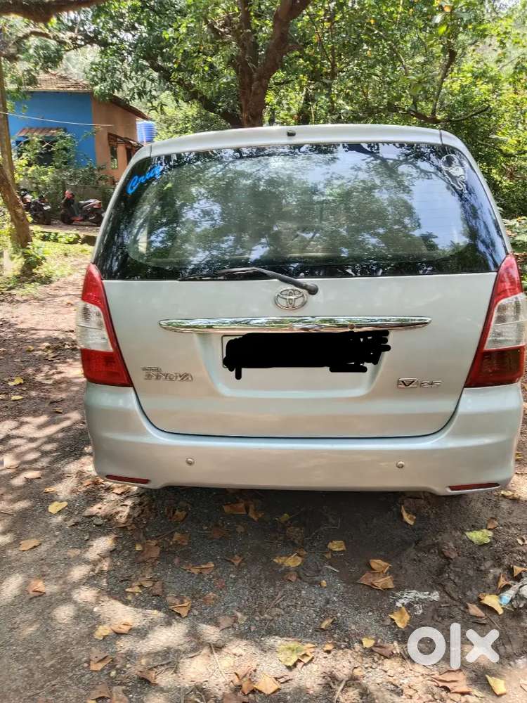 Toyota Innova 2010 Diesel Well Maintained