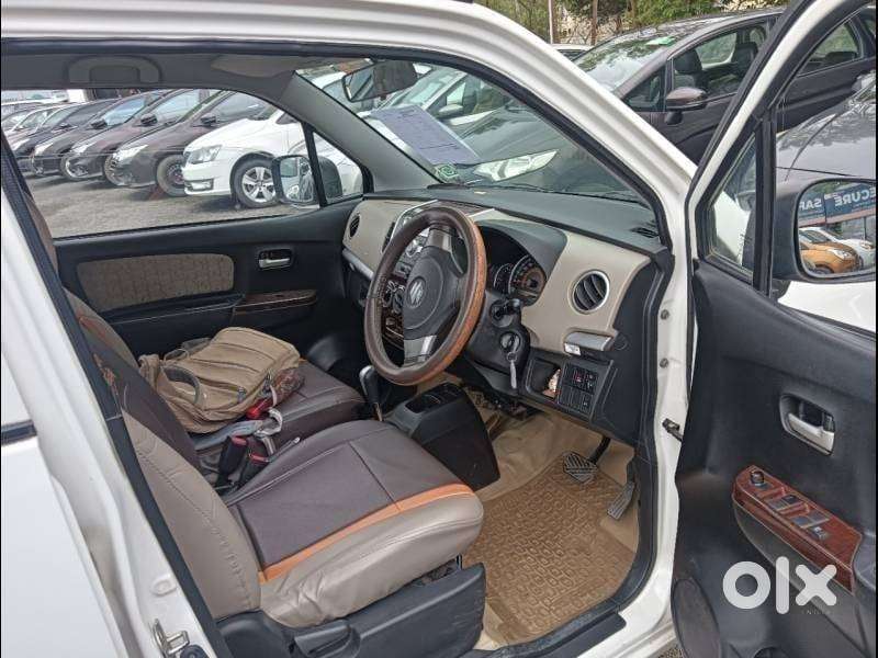 Maruti Suzuki Wagon R 1.0 2015-2019 Vxi (o) Amt, 2017