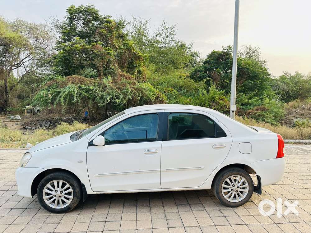 Toyota Etios 2013-2014 V Sp, 2011, Petrol