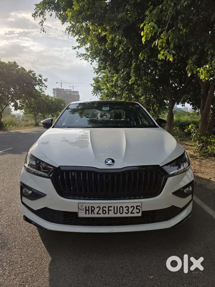 Skoda Slavia 2025 Petrol 6800 Km Driven