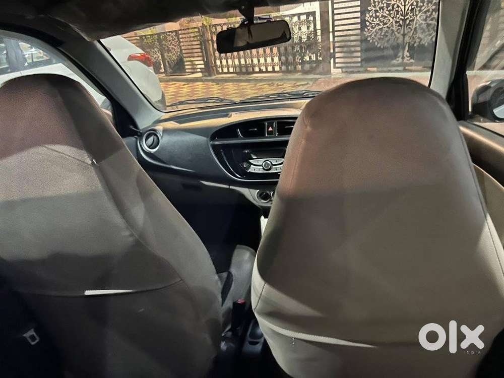 Maruti Suzuki Alto K10 1.0 Vxi, 2016, Petrol