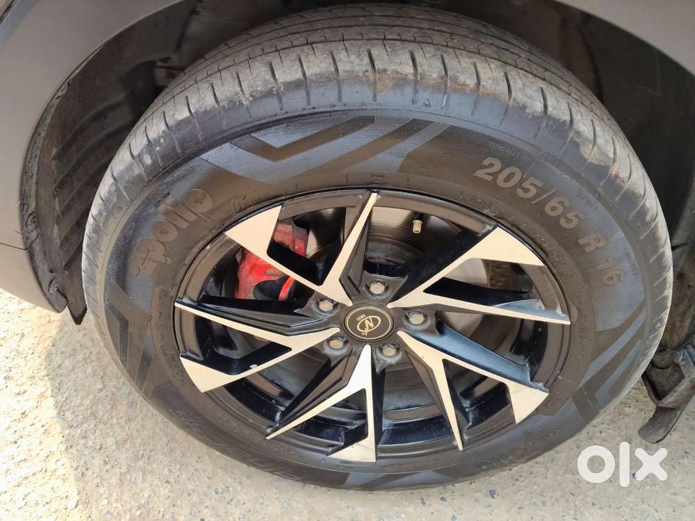 Mahindra Xuv300 W6 Diesel, 2023, Diesel