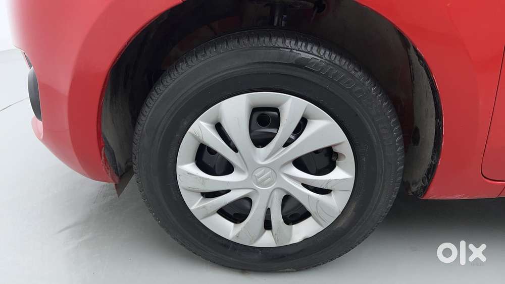 Maruti Suzuki Swift Vvt Vxi, 2021, Petrol