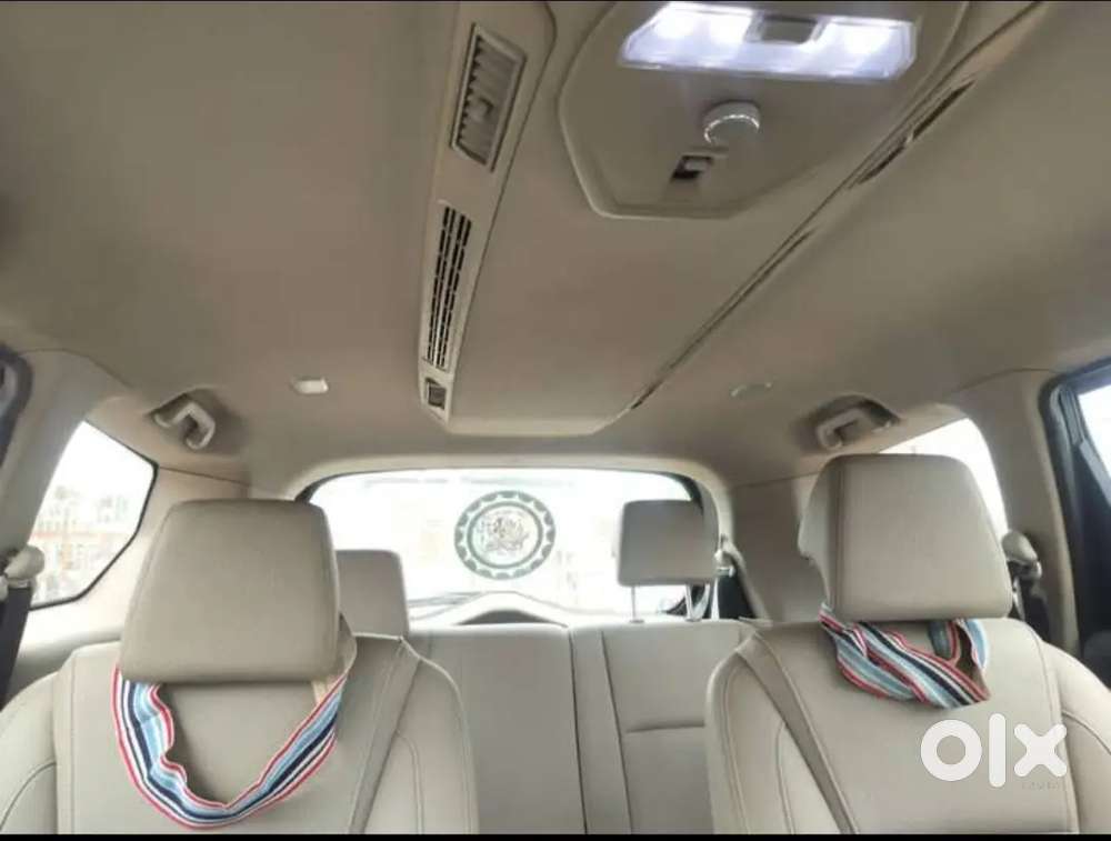 Mahindra Marazzo 1.5 2019