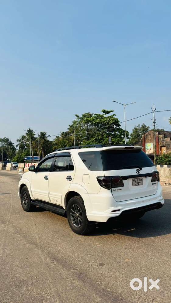 Toyota Fortuner 2013 Diesel Well Maintained