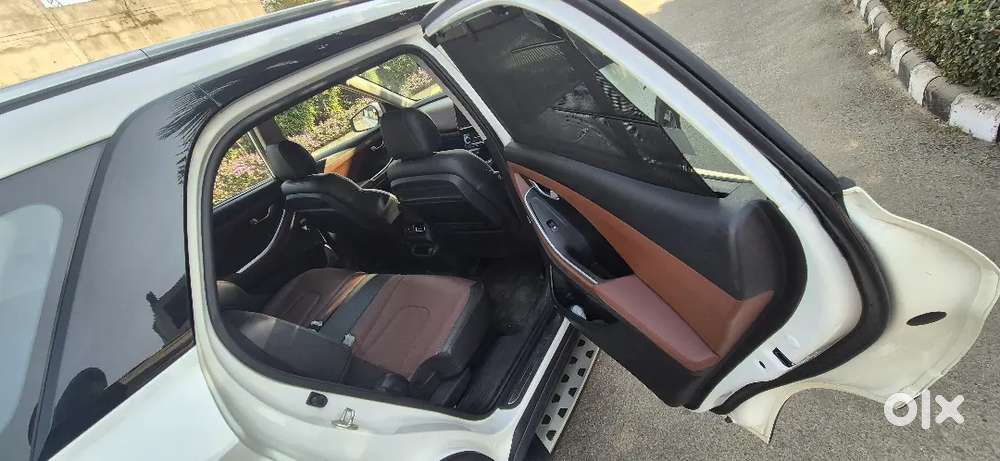 Hyundai Alcazar Signature Optional 2022 Petrol Well Maintained