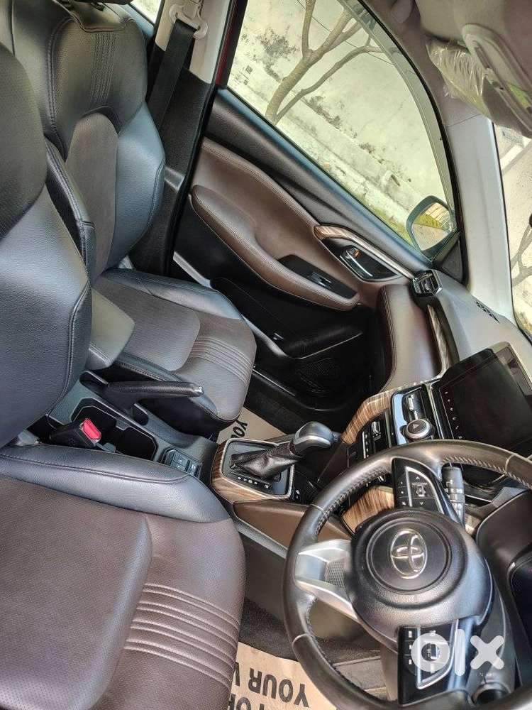 Toyota Urban Cruiser Hyryder 1.5 V Hybrid, 2022, Petrol