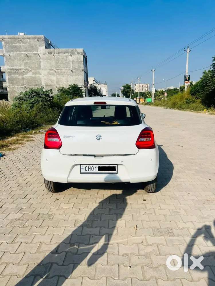 Maruti Suzuki Swift Vxi 2019