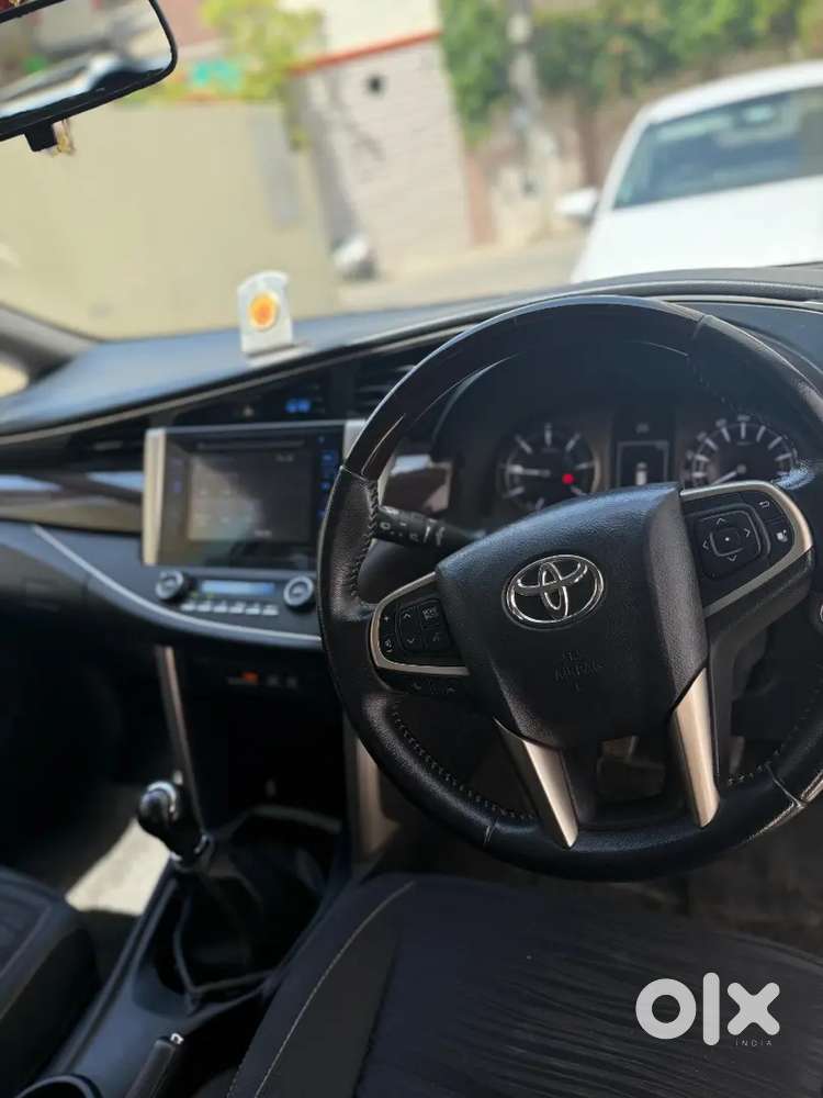 Single Hand Driven , All Services From Company