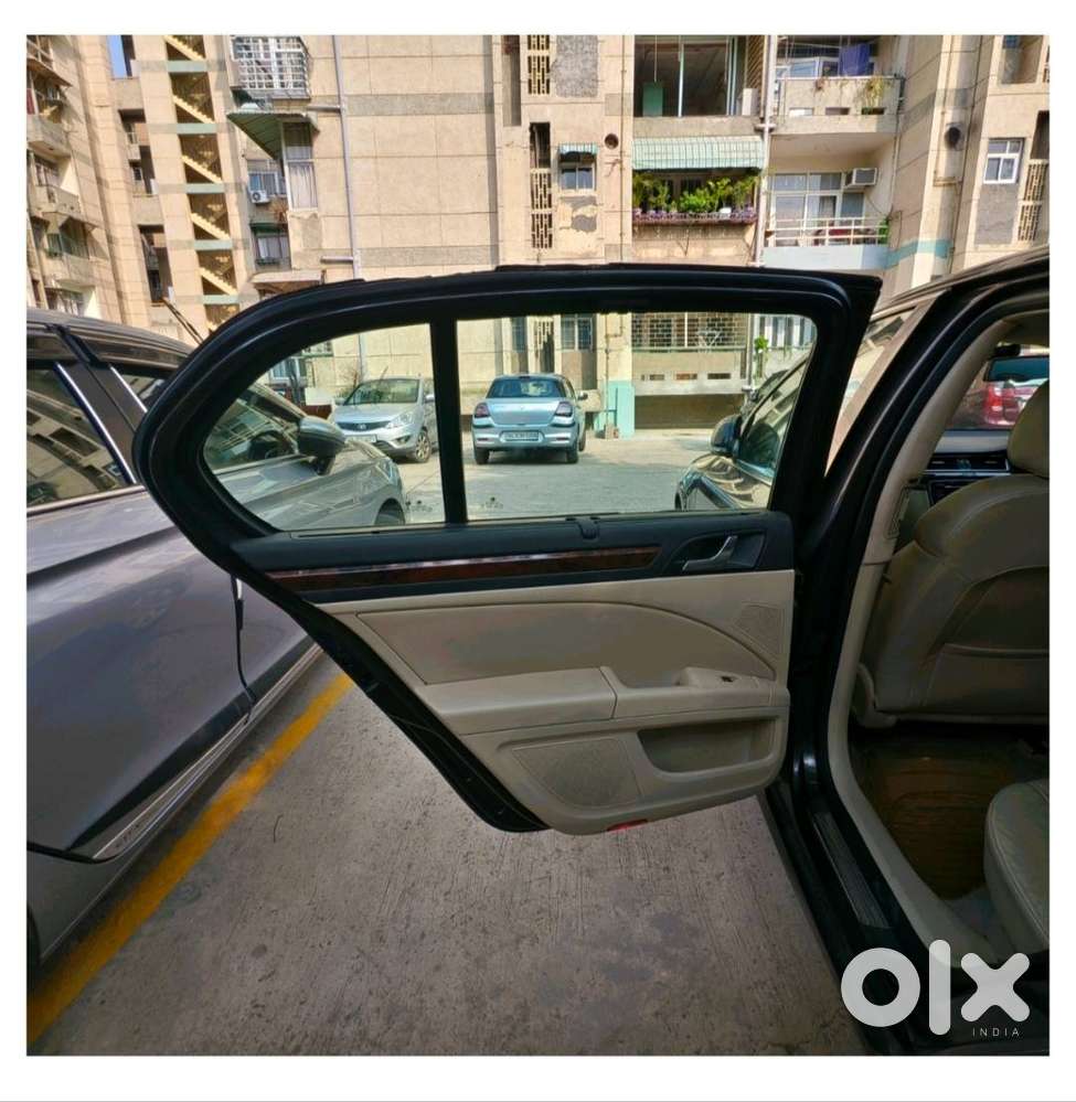 Skoda Superb Sunroof Elegance 1.8 Tsi