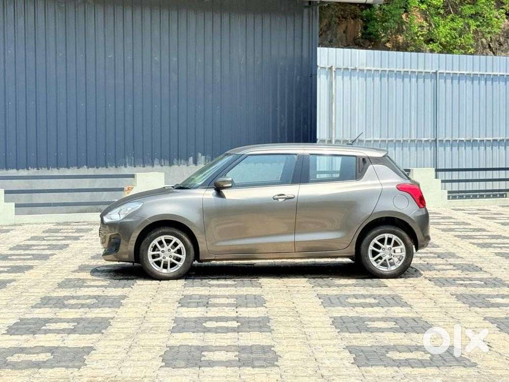 Maruti Suzuki Swift Vvt Zxi, 2018, Petrol