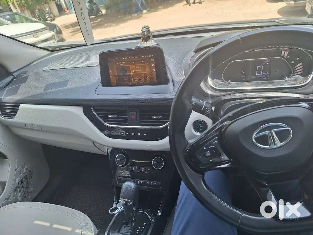 Tata Nexon 2022 Petrol Premium Automatic Top Model