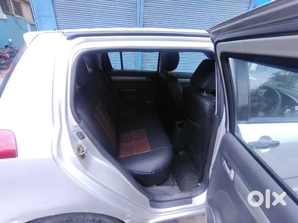 Swift Vxi 2006 Km Driven