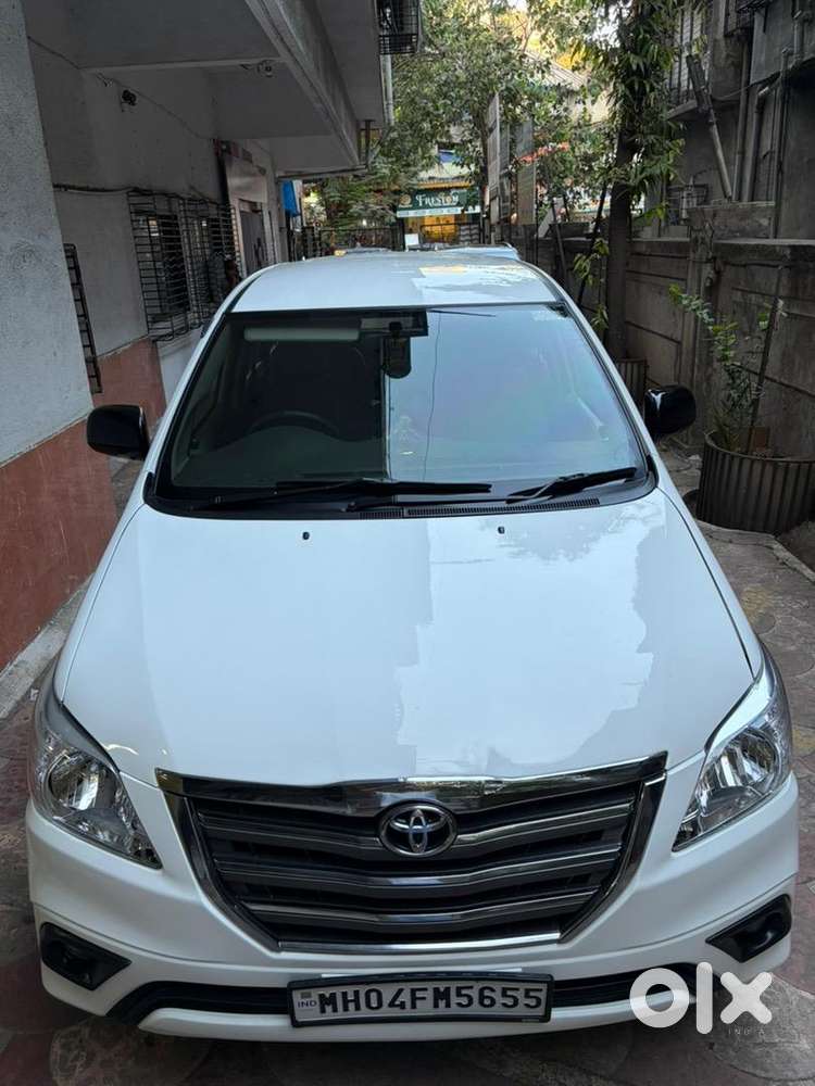 Toyota Innova 2012 Diesel Well Maintained