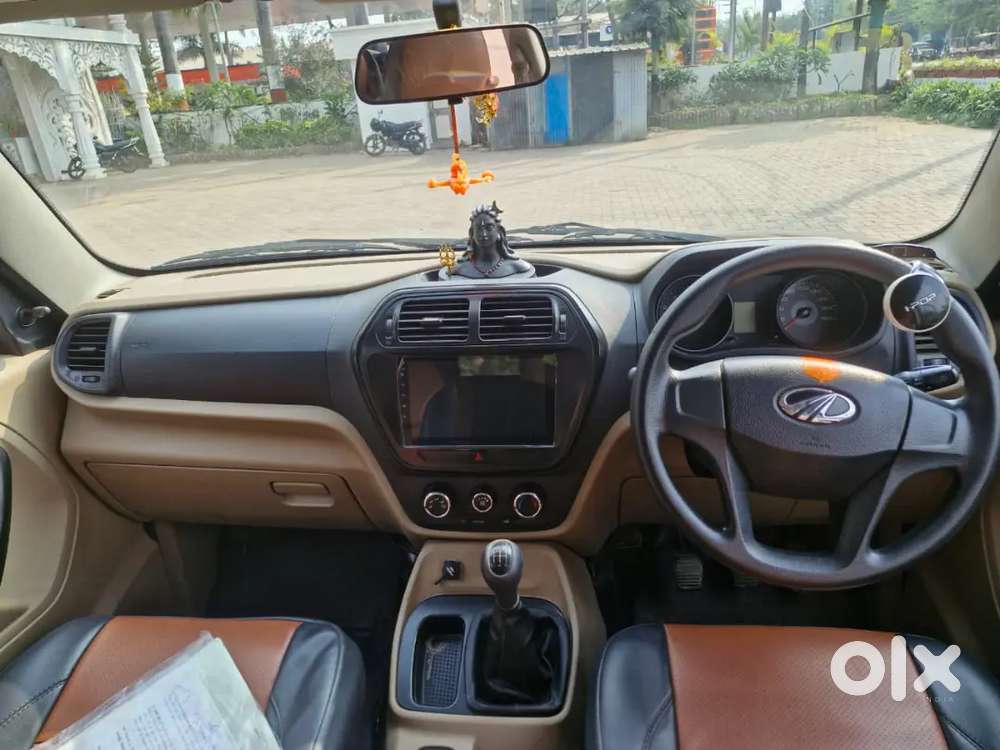 Mahindra Tuv 300 2016