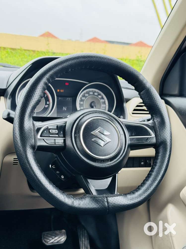 Maruti Suzuki Swift Dzire Amt Vxi, 2017, Petrol