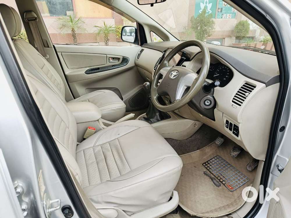 Toyota Innova 2.5 Gx 7 Seater Limited Edition, 2015, Diesel