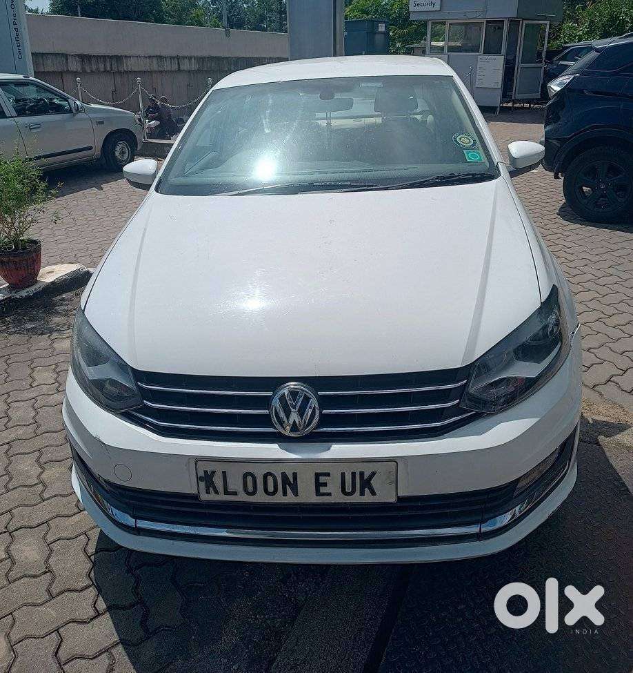 Volkswagen Vento Petrol Highline At, 2016, Petrol