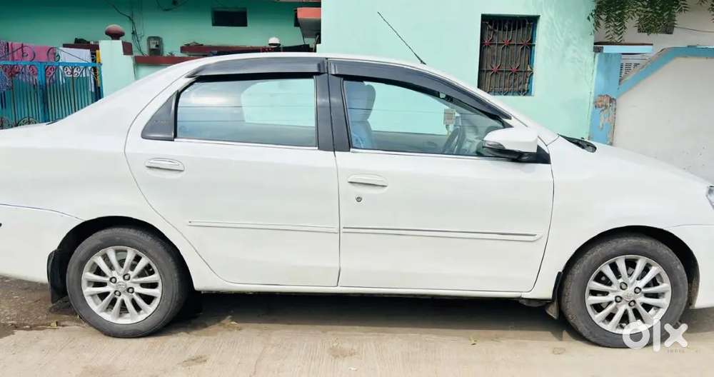 Toyota Etios 2015