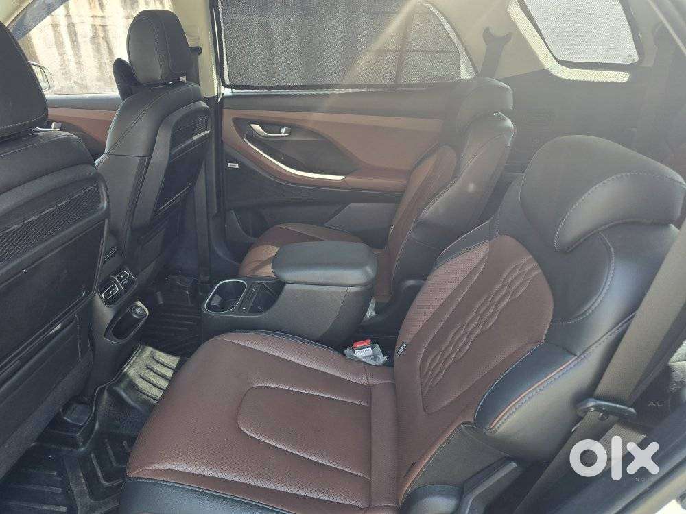 Hyundai Alcazar Signature, 2022, Petrol