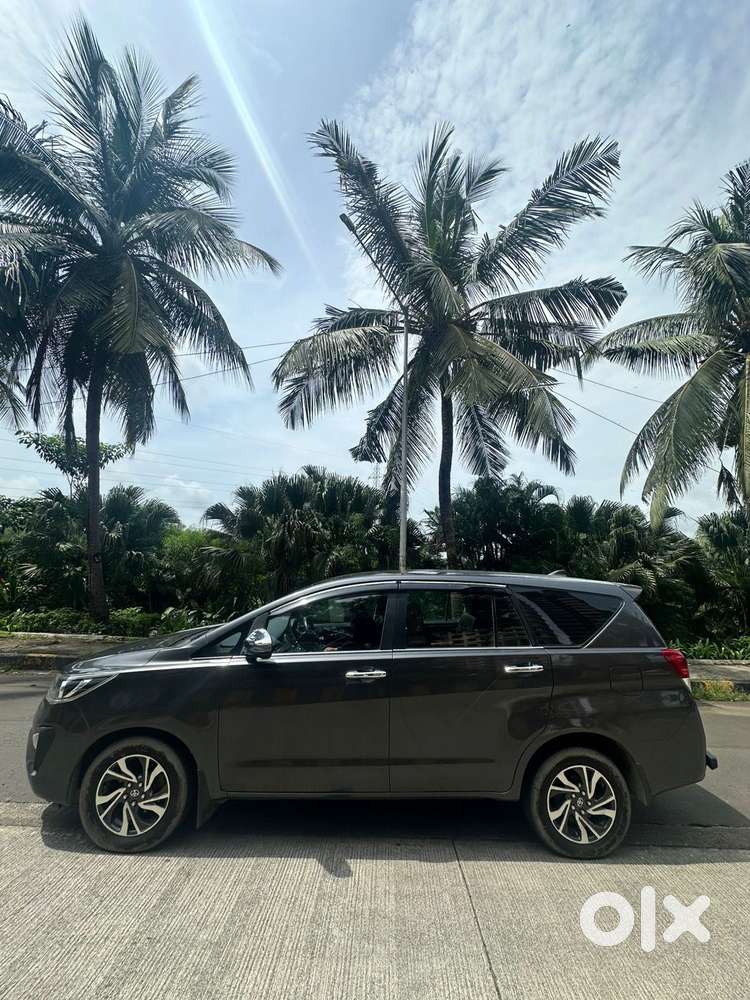 Toyota Innova Crysta 2.4 Gx Limited Edition At 7 Str, 2021, Diesel